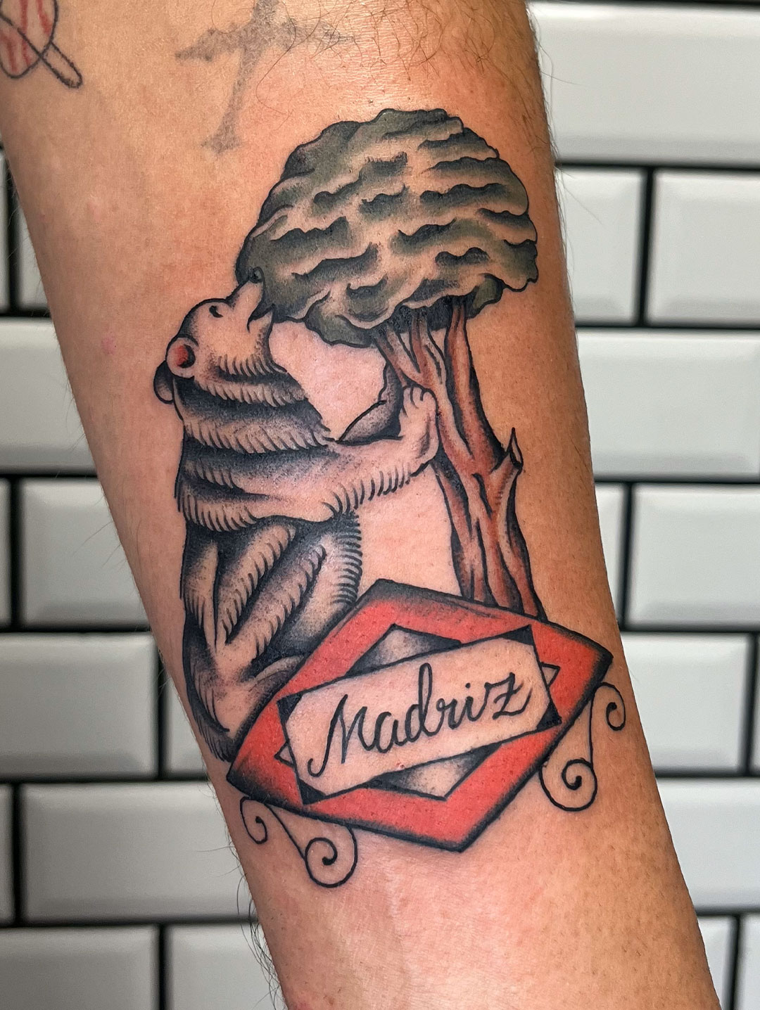 Crane-Tattoo-Piercing-Boutique-tatuaje-osoymagroño-tradicional-diseño-disponible-mobile-San-tatuadora